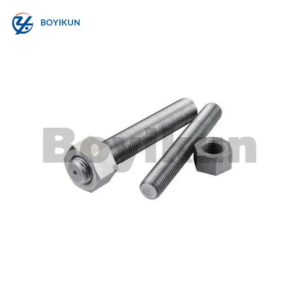 Wat is een Stud Bolt Connection-bevestigingsmiddel en waarom is het belangrijk?